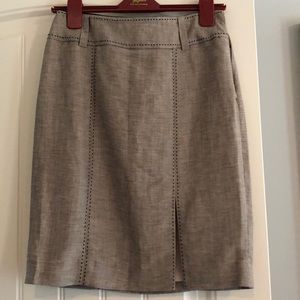 Light brown pencil skirt - like new!